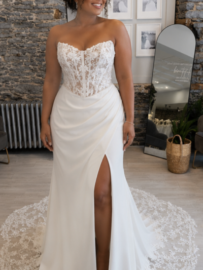 Landry lace fitted wedding dress on a bride at Runway Bridal